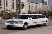 Лимузин Lincoln Town Car для любых мероприятий в городе Астана.